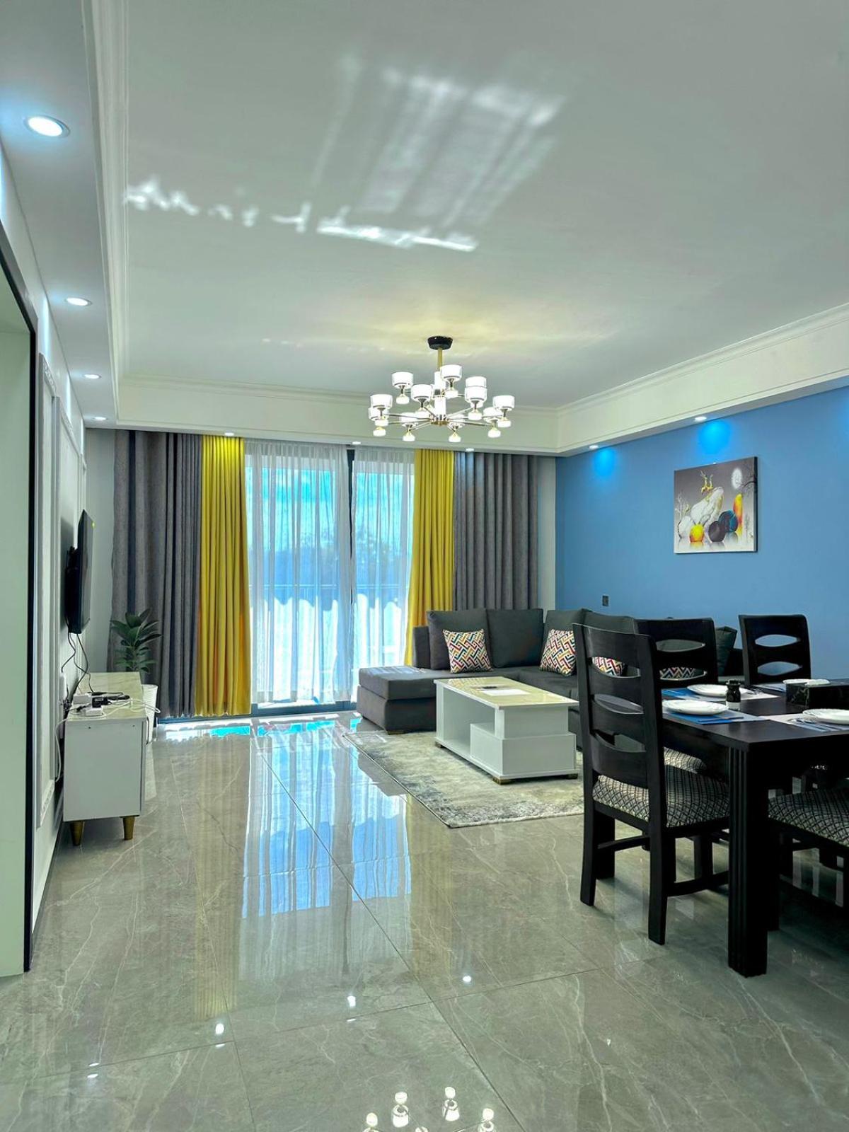 Stayrest Safari Tours New 3 Bedroom Apartments In Kilimani Nairobi With Rooftop Pool Eksteriør billede
